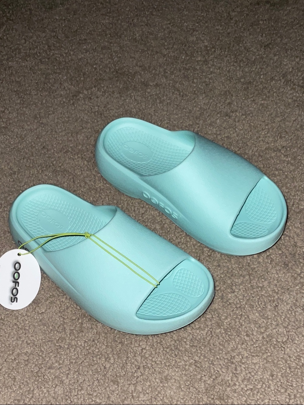 Women’s Oofos OOAHH+ women’s size 7